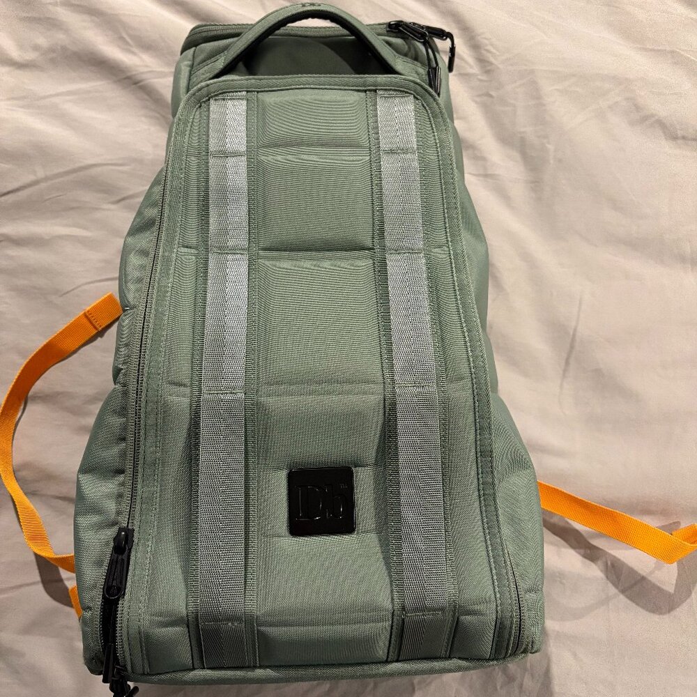 DB Journey 20L Hugger Backpack